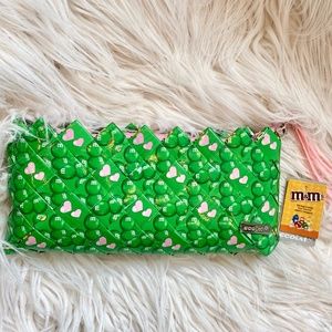 NWT Ecoist Peanut M&Ms and Pink Hearts Wristlet